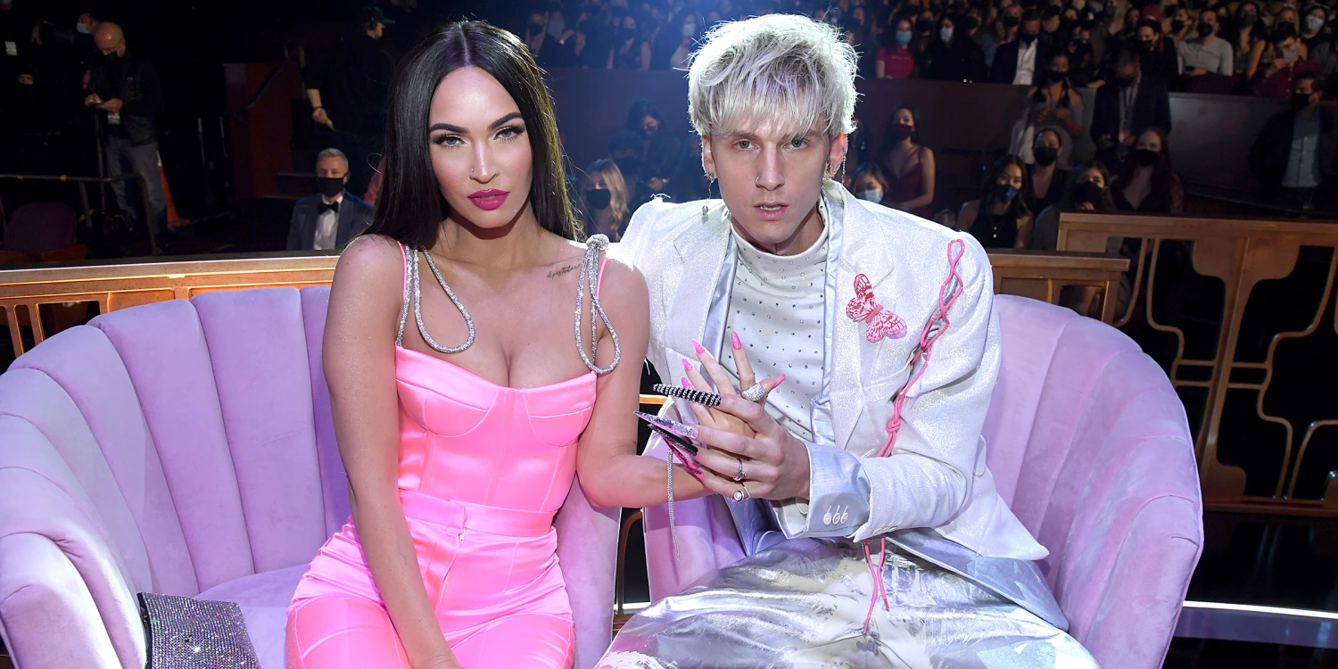 Las Mejores Fotos de la Disfuncional Relación Fallida de Megan Fox y MGK